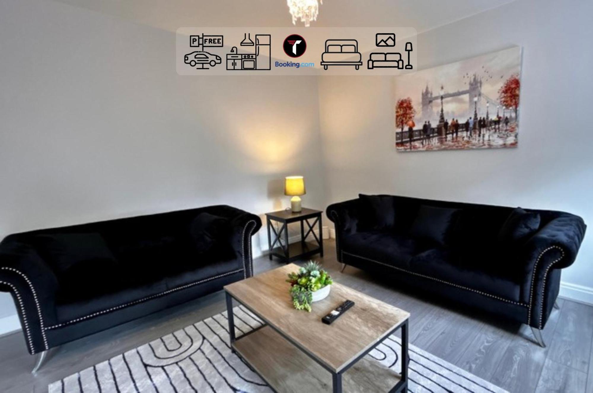 Spacious 4 Bedroom By Tara Stays Short Lets & Serviced Accommodation Aldershot With Free Wifi & Garden Esterno foto
